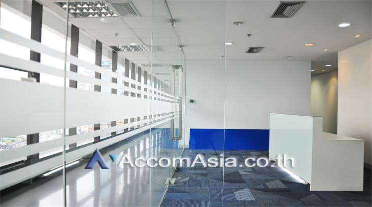 10  Office Space For Rent in Silom ,Bangkok BTS Sala Daeng at Bangkok Union Insurance AA12291